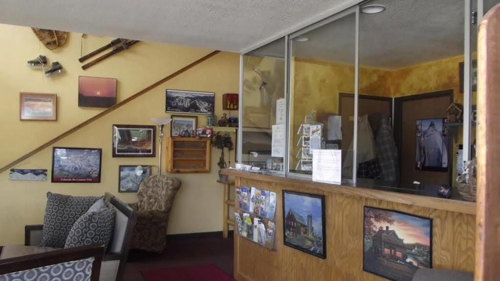 Hotel Super 8 By Wyndham Kremmling Esterno foto